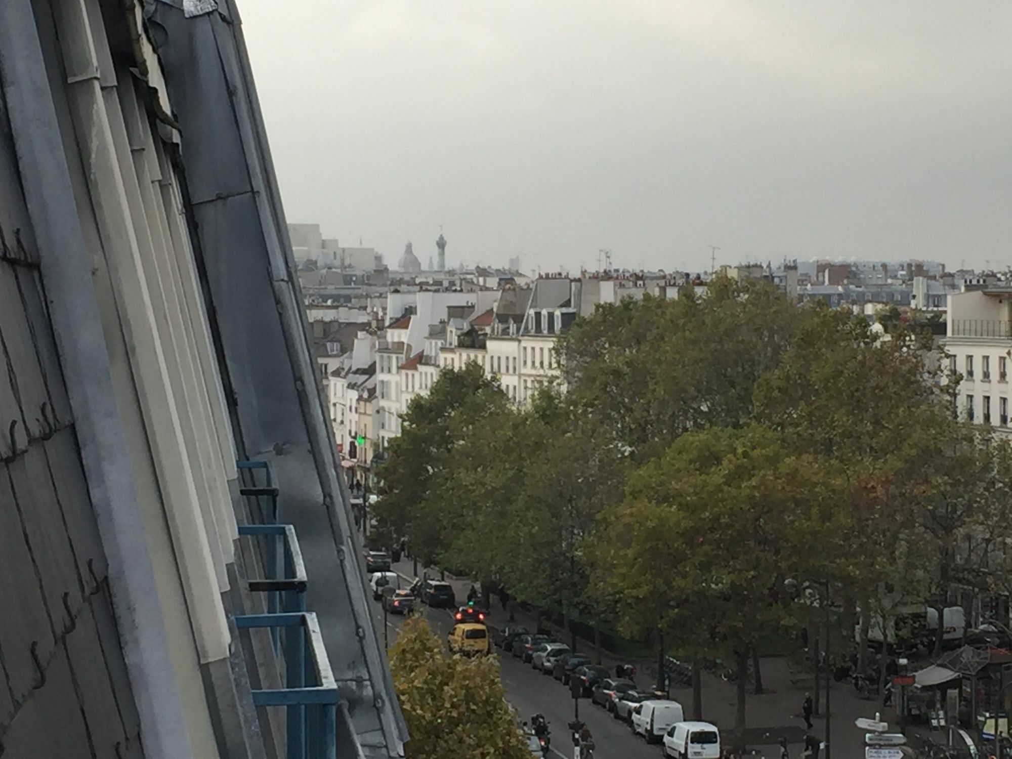 Hôtel des Pyrénées - Entre Bastille et Nation París Exterior foto